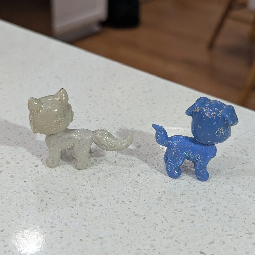 Mattel Polly Pocket Sparklin Pets Blue & White Glitter Figures OS